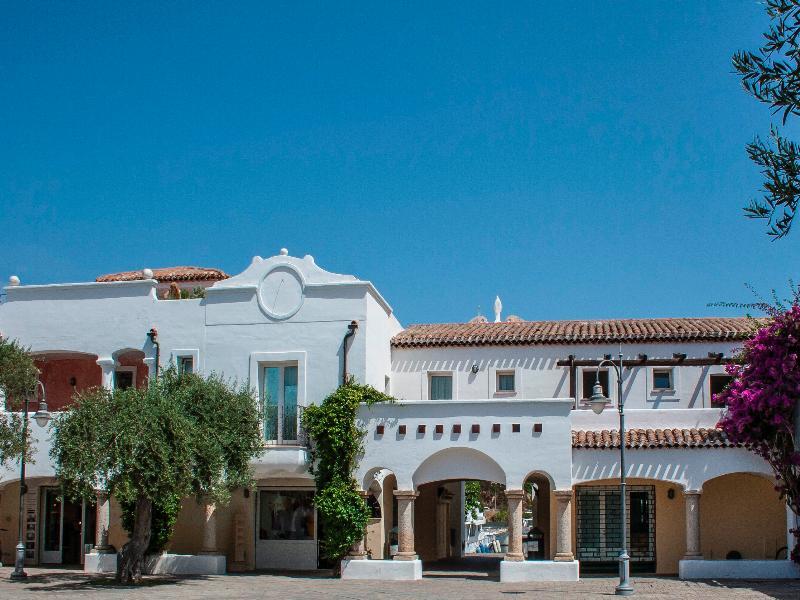 Residence Olimpo Santa Teresa Gallura Extérieur photo
